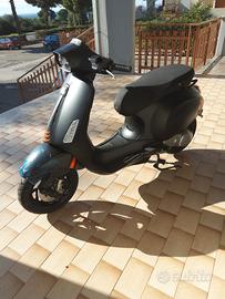 Piaggio Vespa 50 Super sport