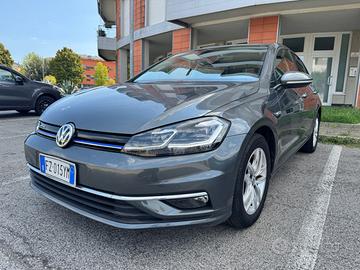 Volkswagen Golf 1.5 TGI Executive