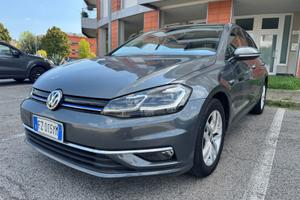 Volkswagen Golf 1.5 TGI Executive