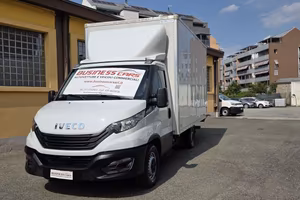 IVECO DAILY 35S14 3.0 137 CV CNG BOXATO CON SPONDA