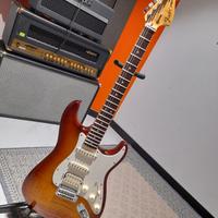 RARA FENDER STRATO SELECT CORONA  2014