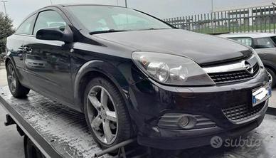 RICAMBI Opel Astra GTC 1.6 B anno 2008 - DR278