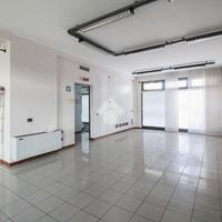 UFFICIO A TREZZANO ROSA