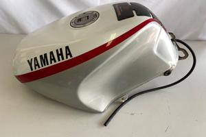 Serbatoio Yamaha FJ 1200 usato
