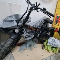 bici elettrica nuovissima