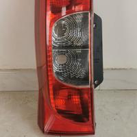Fanale posteriore SX Citroen Nemo