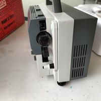 Proiettore con microfono da collezione