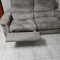 Divano con poggia piedi, grigio sfoderabile misura