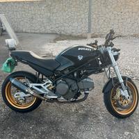 Ducati monster dark 600