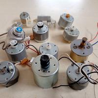 Lotto Motorini da/per componenti HIFI