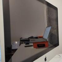 Computer Apple iMac meta' 2011