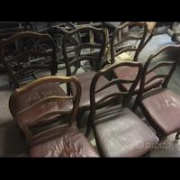 Sei vecchie sedie in ciliegio