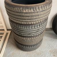 Pneumatici ford fiesta  seminuovi