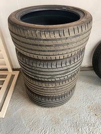 Pneumatici ford fiesta  seminuovi