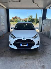Toyota Yaris Hybrid 5 porte Trend