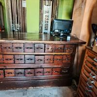 cassettiera ombrellai anni '30