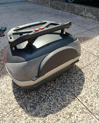 Bauletto Givi con piastra
