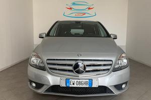 MERCEDES-BENZ B 180 Executive