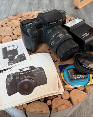 Pentax SF7
