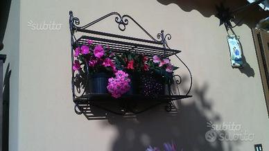 Scaffale libreria porta piante