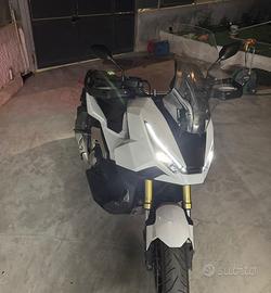 X adv 2025