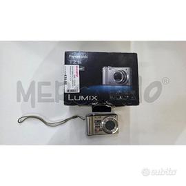 MACCHINA FOTOGRAFICA PANASONIC LEICA