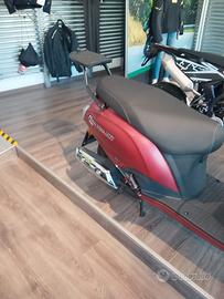Scooter Suzuki 125