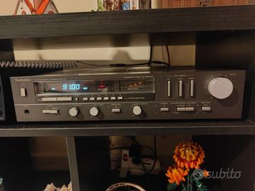 Sintoamplificatore Technics SA212