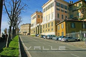 Appartamento di 130 m² con 3 locali e posto auto a