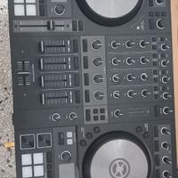 Traktor S4 MK3