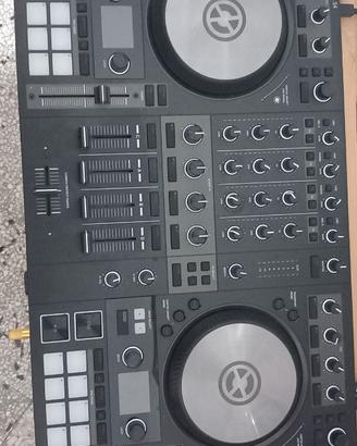 Traktor S4 MK3
