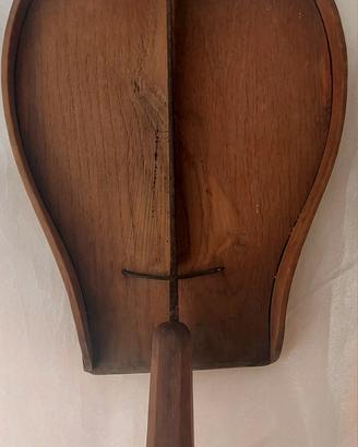 Tagliapane antico