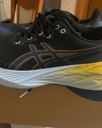 Asics men’s Novablast 4 Platinum