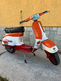 Vespa 50 special
