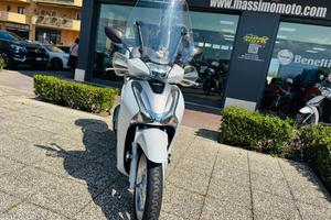 HONDA SH 150 TUTTO INCLUSO ANCHE PASSAGGIO! MINI
