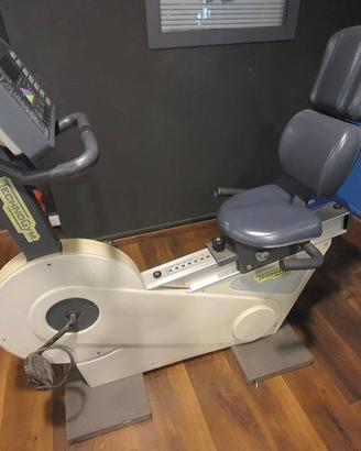 Tehnogym recline XT Pro