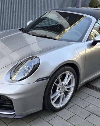 Porsche 911 Carrera Cabriolet