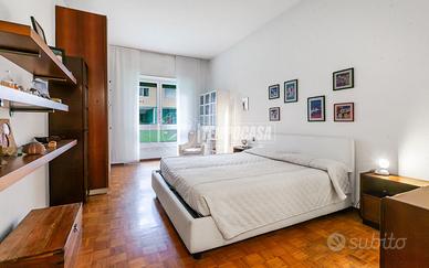 Bilocale con cucina abitabile e un BALCONE