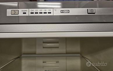Frigorifero combinato Bosch No Frost 330 L