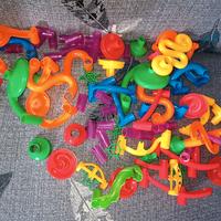 Costruzione di piste per palline