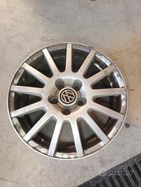 cerchi per Volkswagen bora o golf 2005 in po