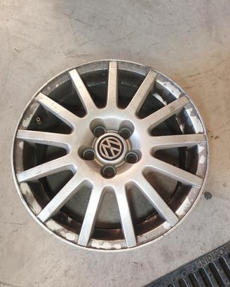 cerchi per Volkswagen bora o golf 2005 in po