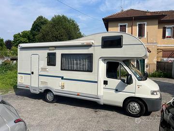 Camper McLouise 560 omologato per 7 posti