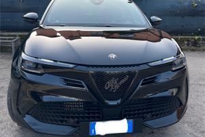 Alfa Romeo Junior 1.2 ibrida pack tech