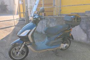 Piaggio Fly 150