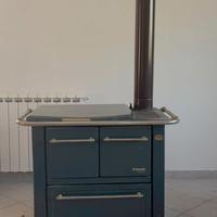 Cucina economica a legna