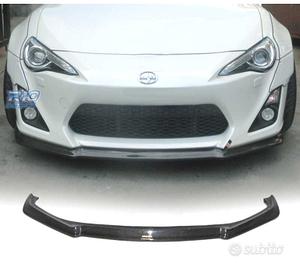 SPOILER LIP PER TOYOTA GT 86 IN CARBONIO