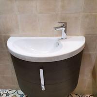 MOBILETTO BAGNO DESIGN IDEAL GROUP MOON