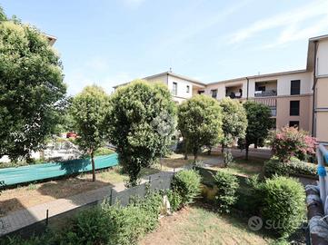 3 LOCALI A REGGIO NELL'EMILIA