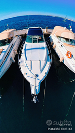 Sea Ray 290 Sundancer natante a motore cabinata